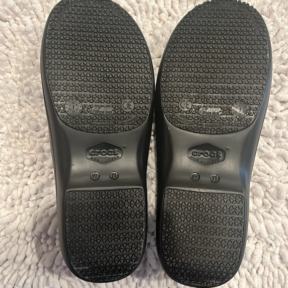 Crocs. - Picture 3 of 3